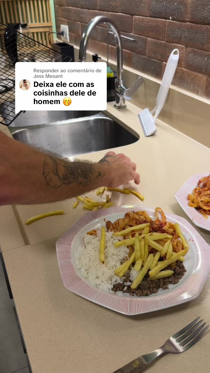 @Ana Coutinho •