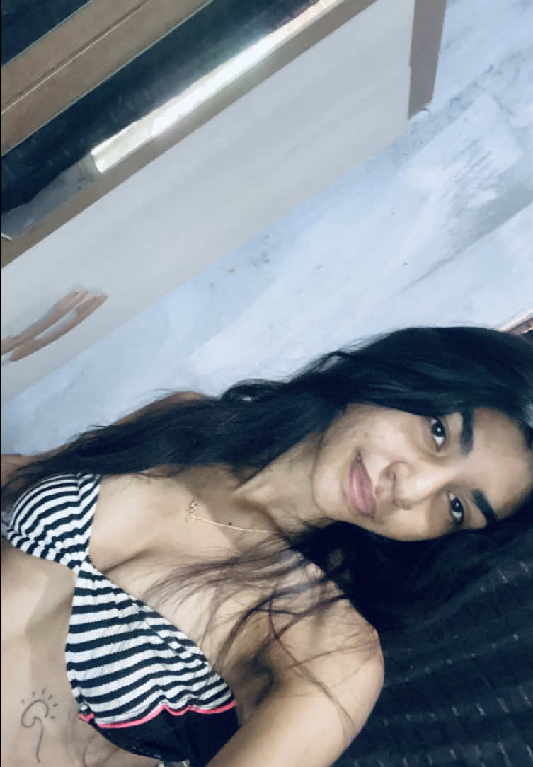 @Lᴀʟɪɴʜᴀ 𝐞́ 🔝