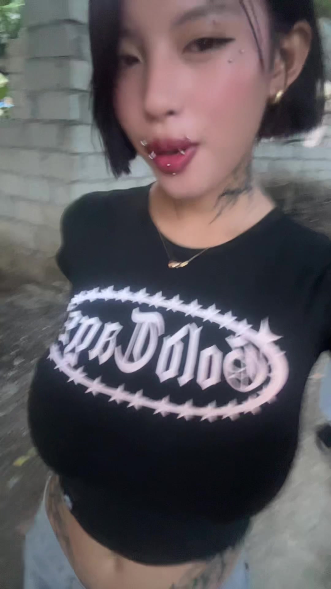 @trishawaskin