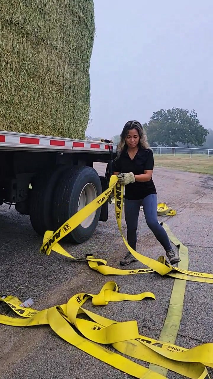 @Pinay Trucker Girl USA
