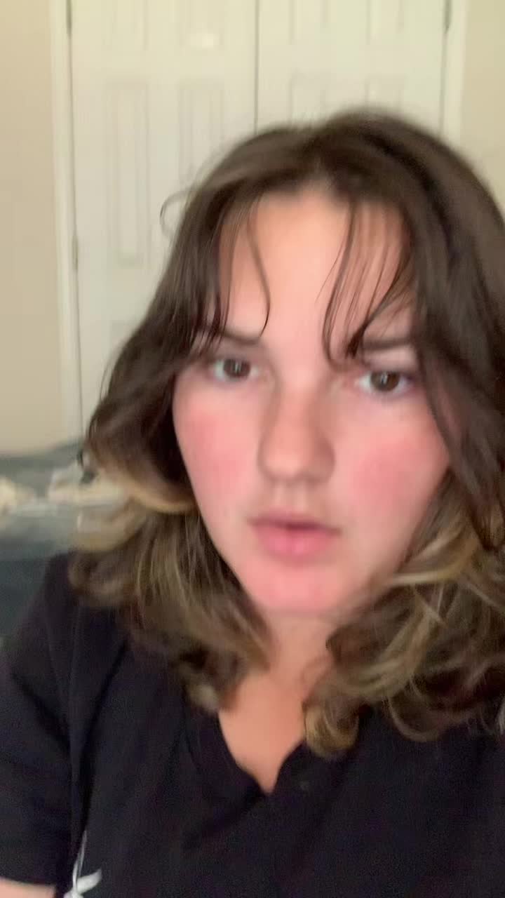 @<3