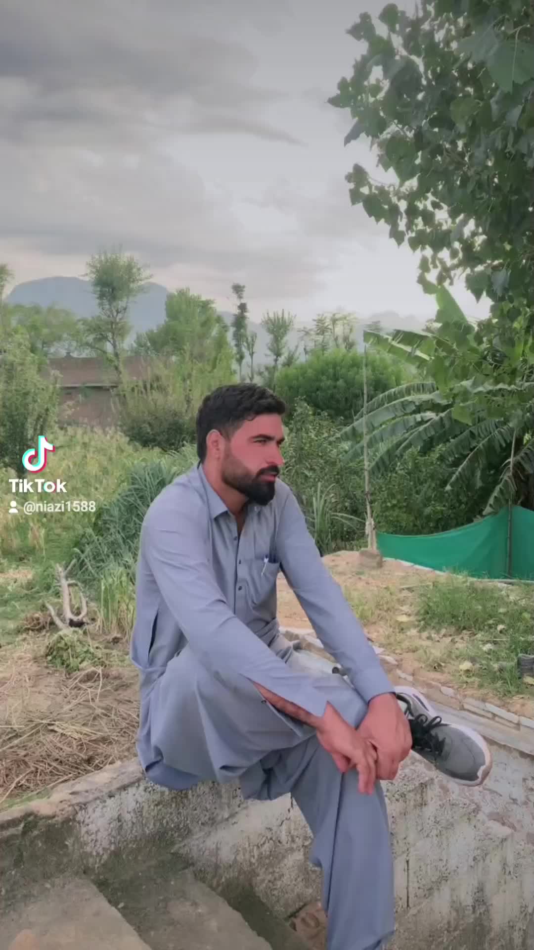 @niazi