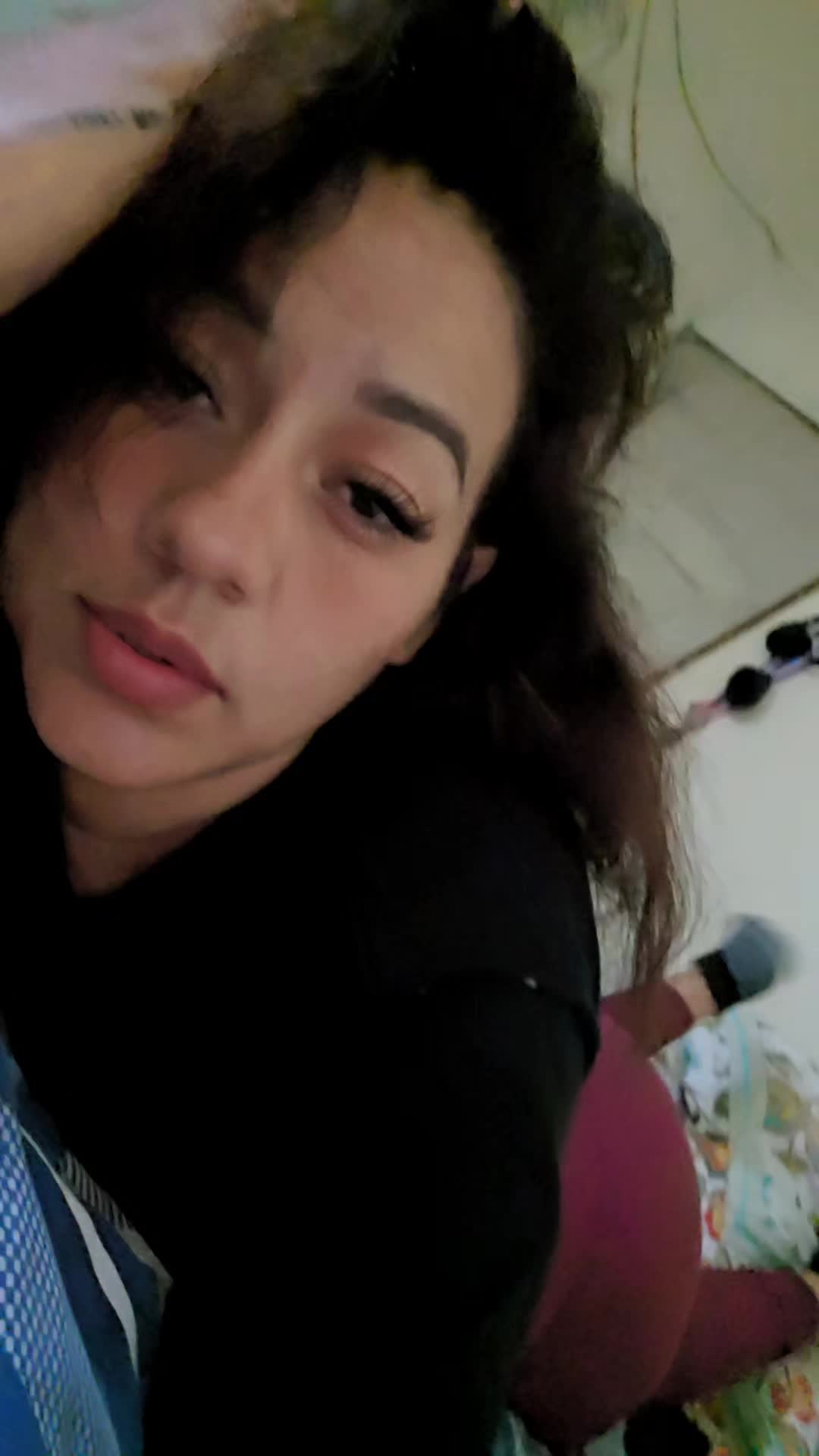 @Mary Durón
