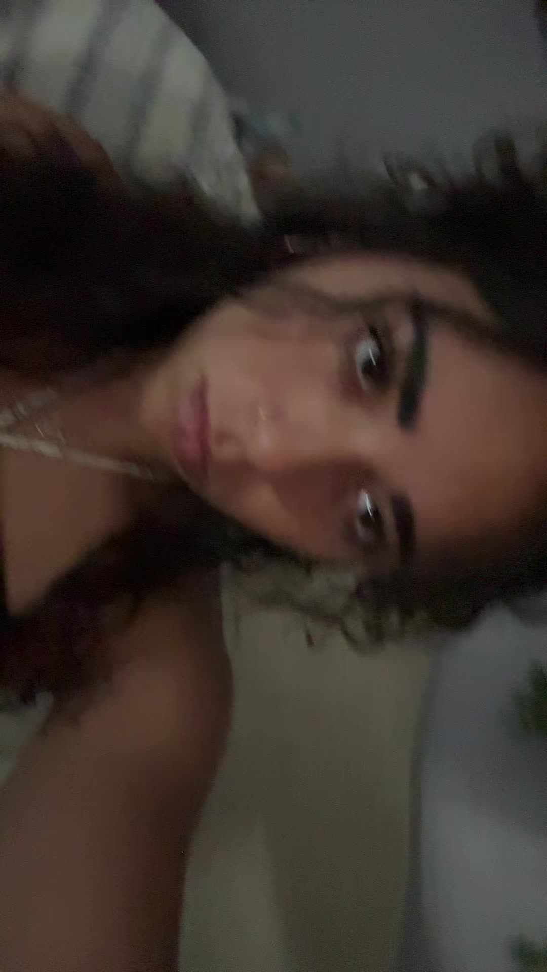 @yourehot