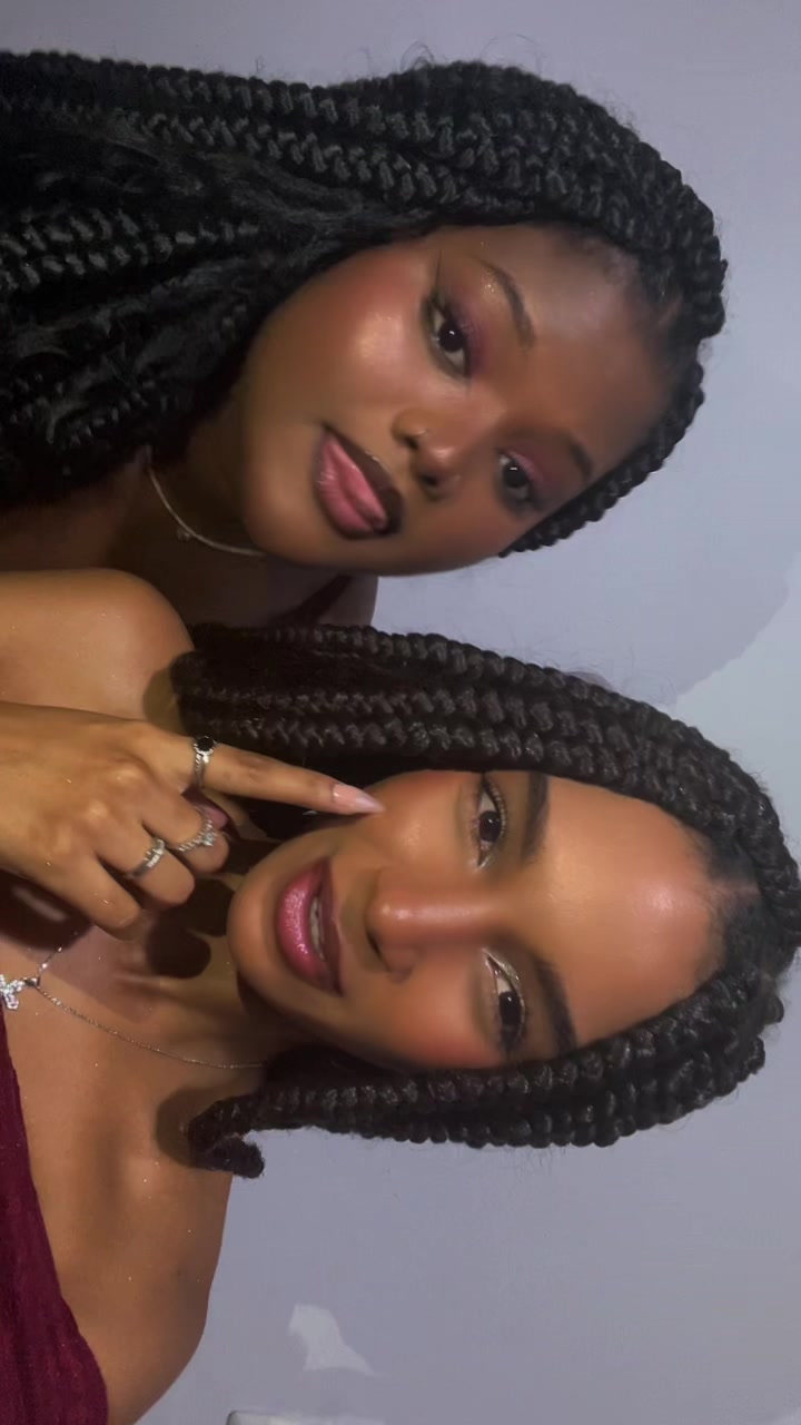 @Ana