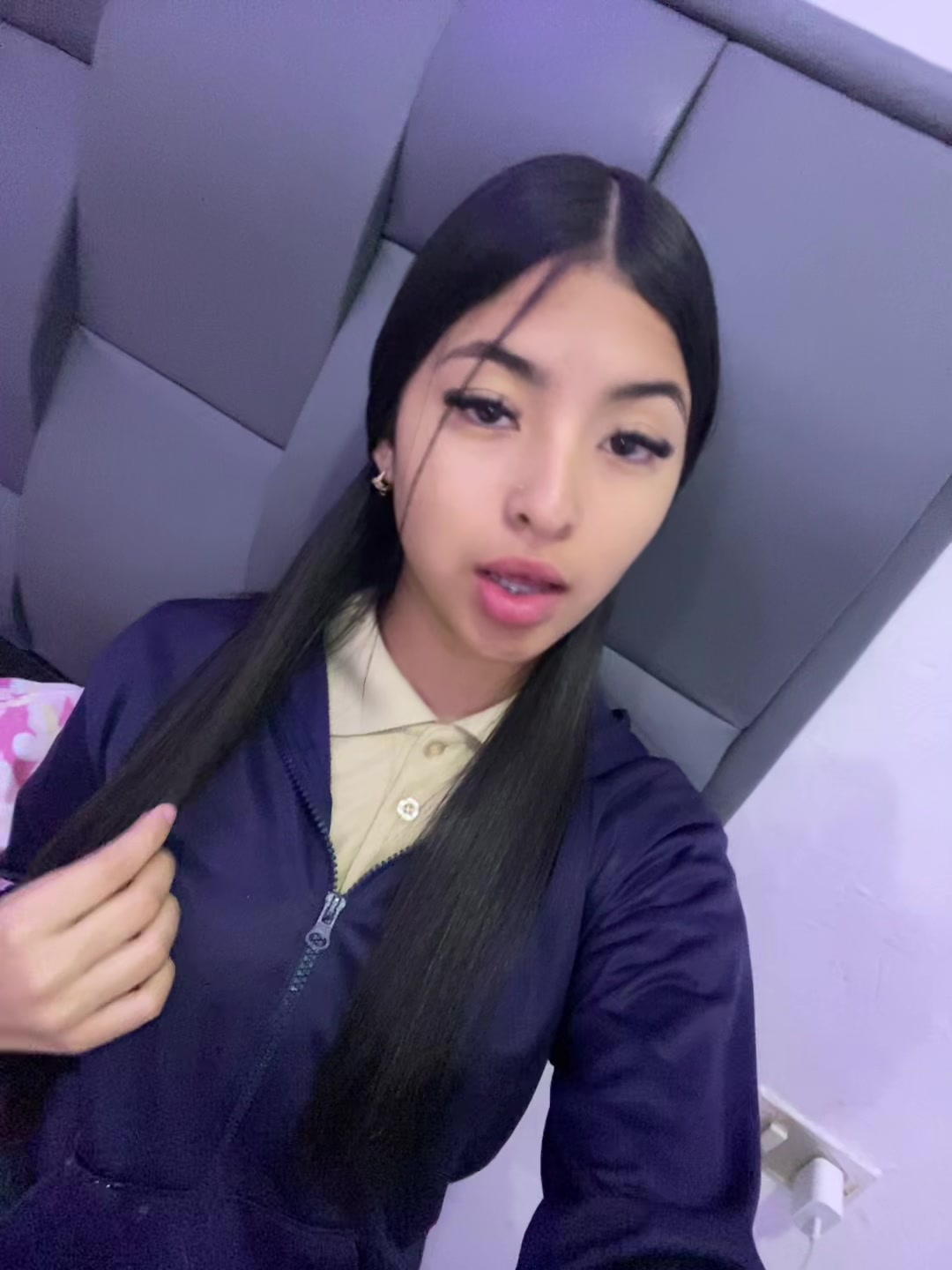 @𝓐𝓷𝓷𝔂💘