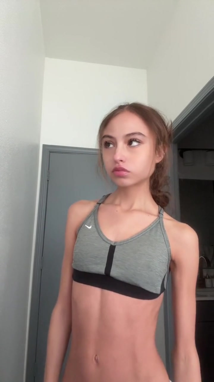 @tristynsummer