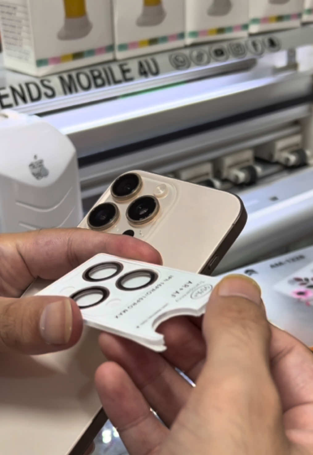 @Friends Mobile 4U๐ต๐ฐ