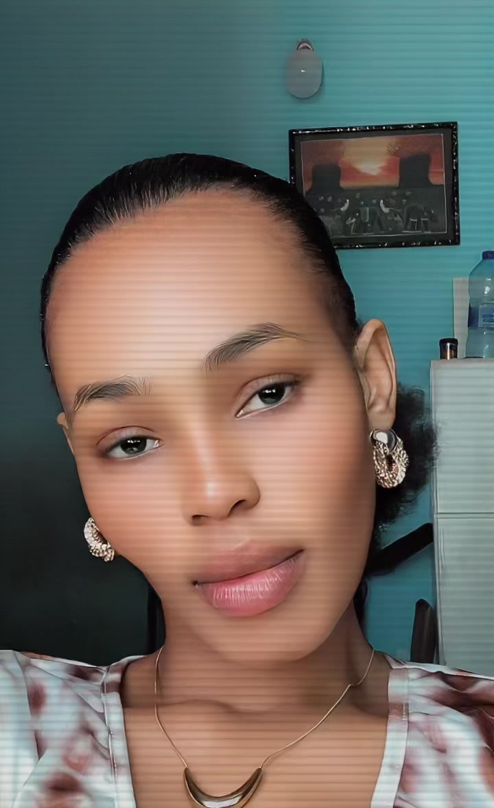 @Naomy