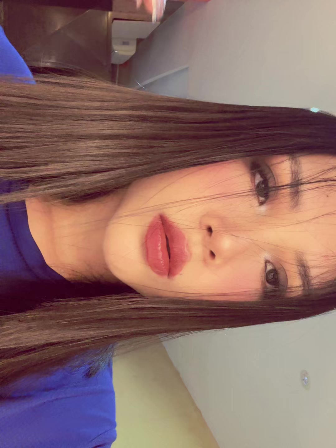 @️