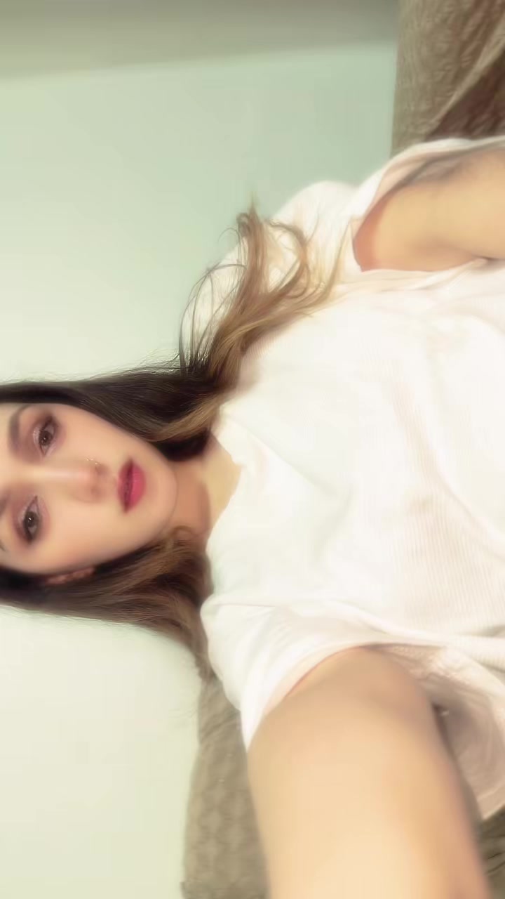 @amnah khan🦋