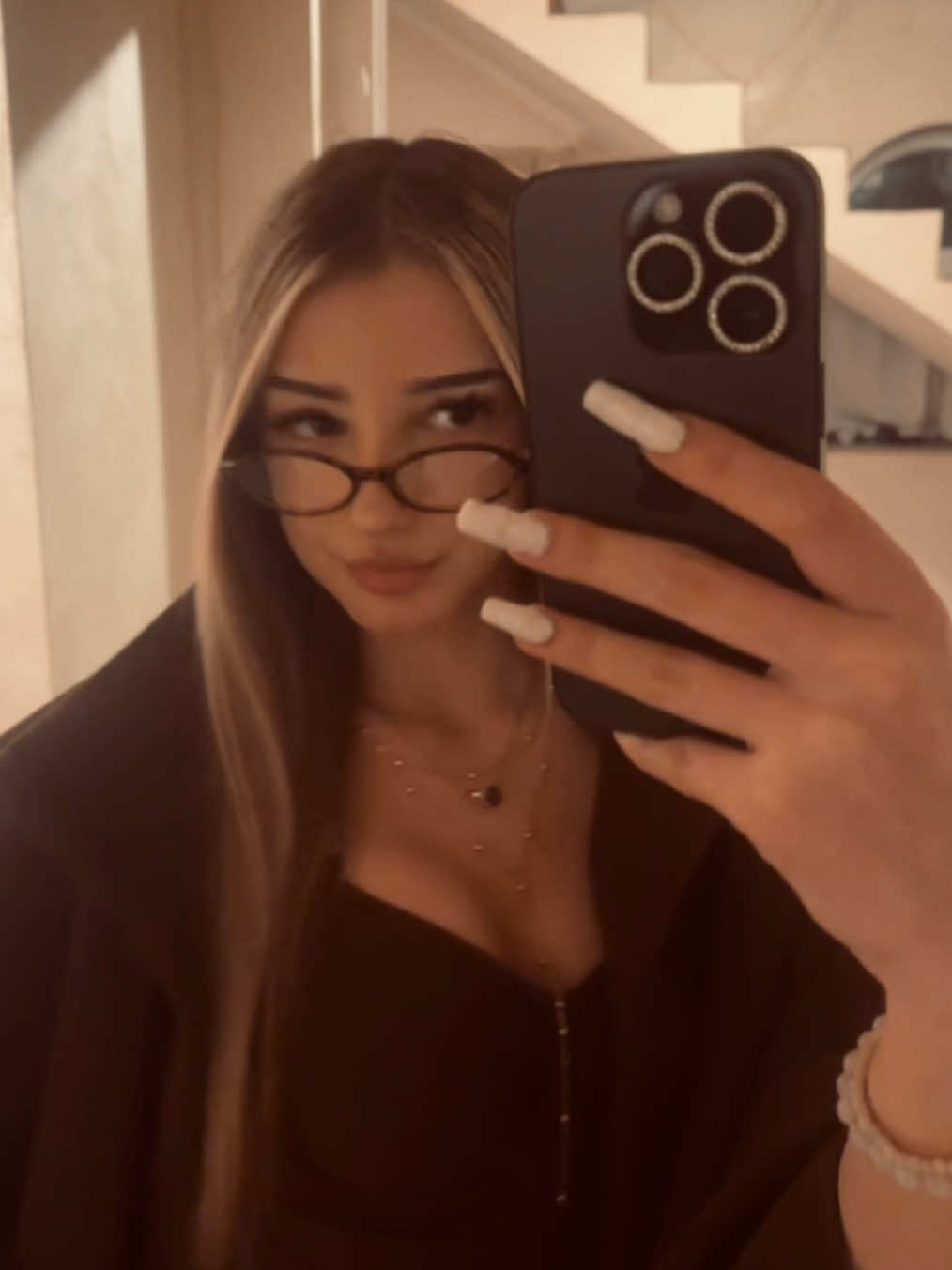 @𝐷𝐽