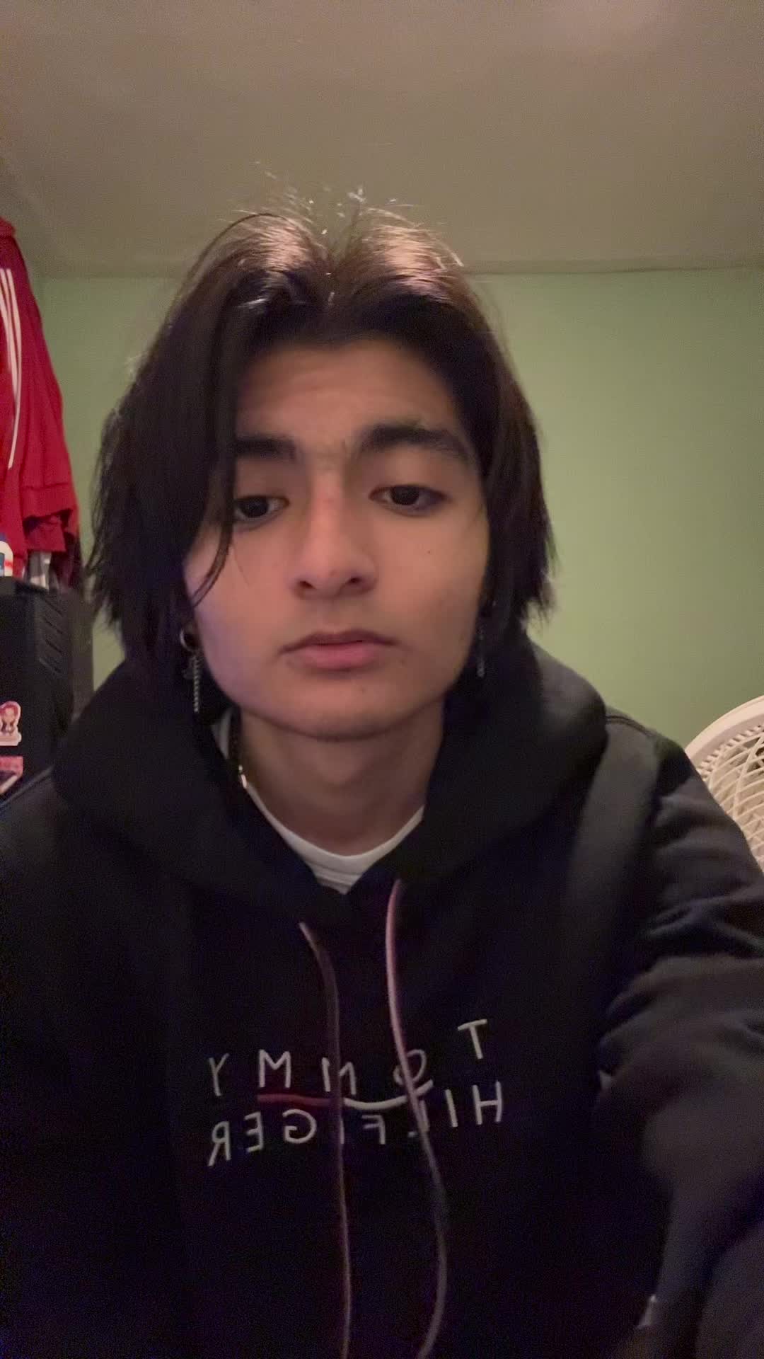 @Alexis