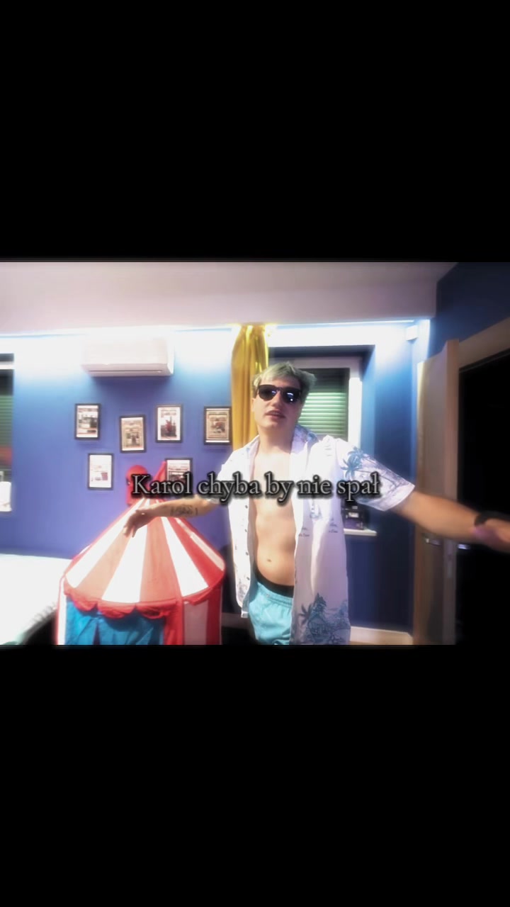 @v a n e s s k a