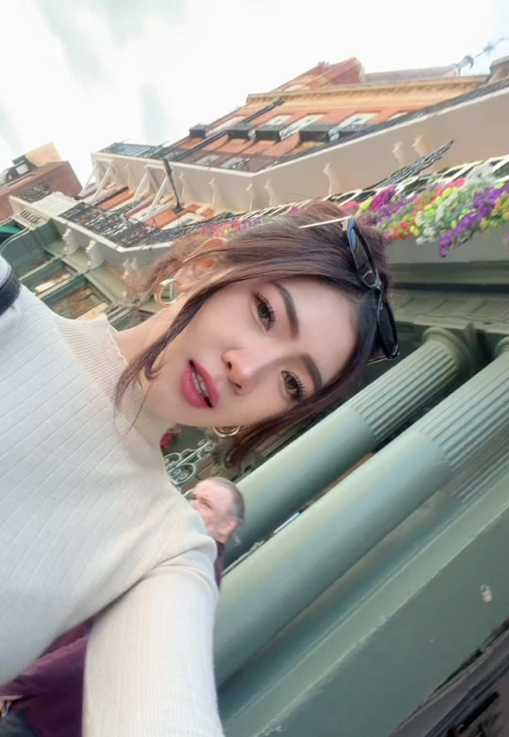 @๐ฃ ๐ ๐ฉ ๐จโจ