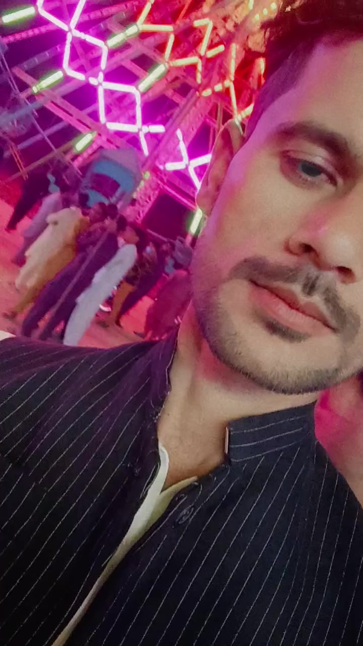 @Sindhi Ghaffar