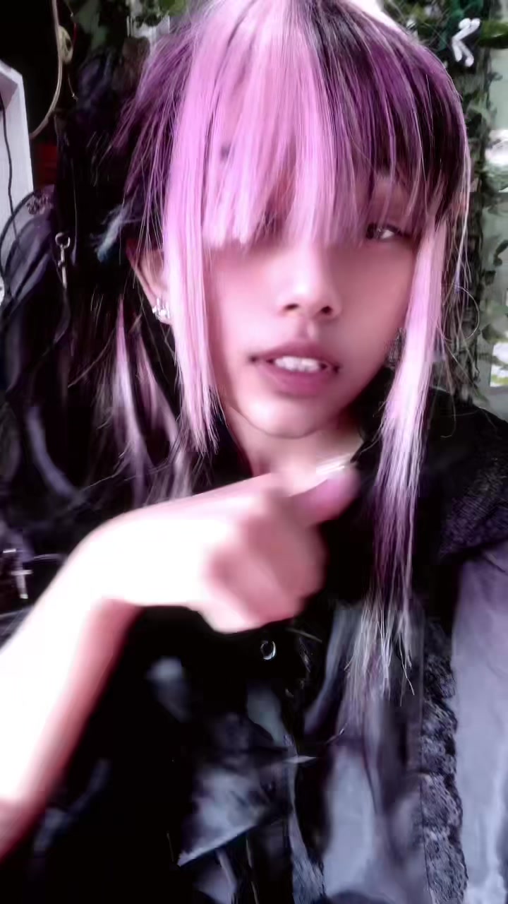 @- mio -