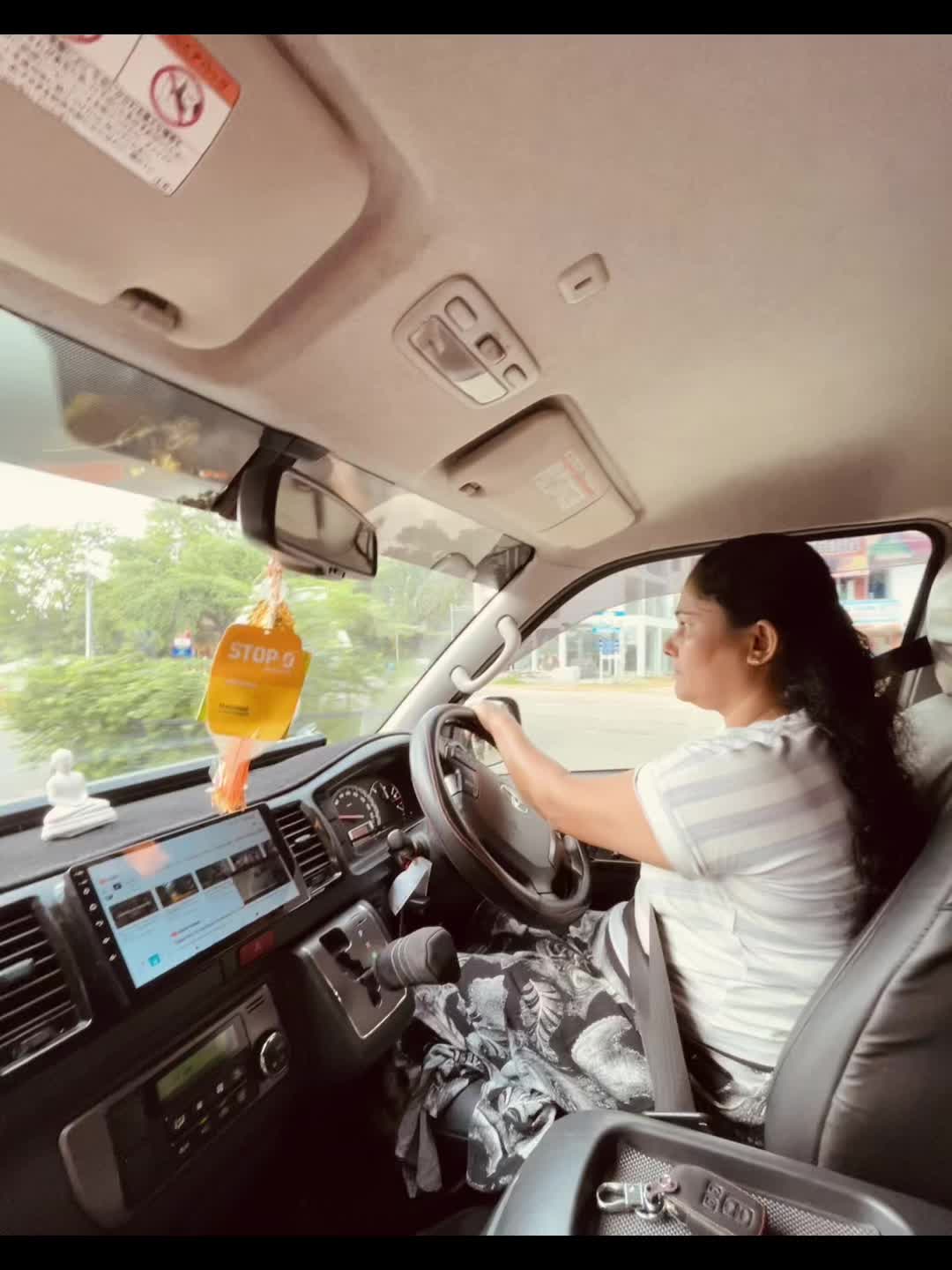 @𝑨𝑽𝑰𝑺𝑯𝑲𝑨 