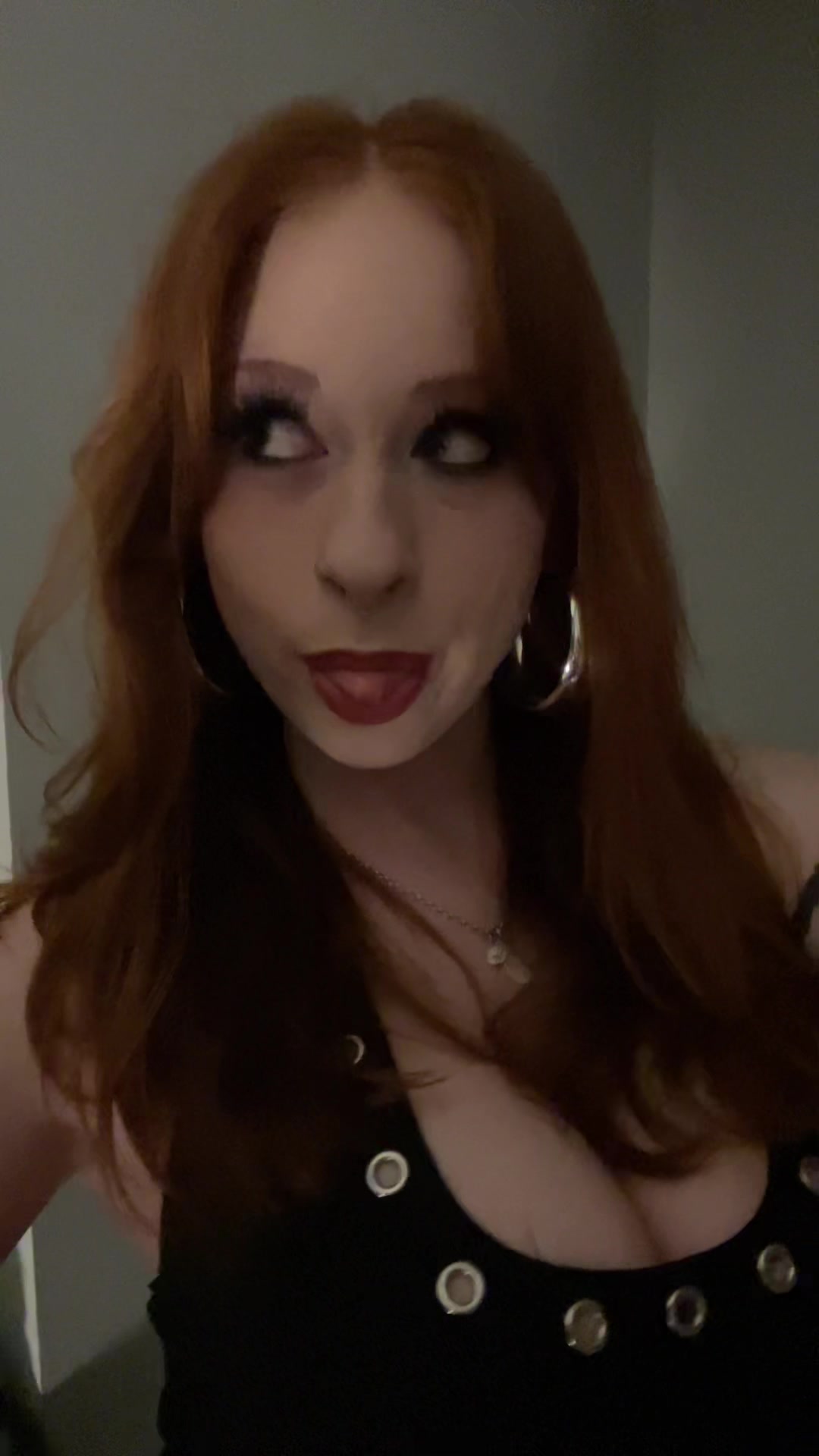@bella