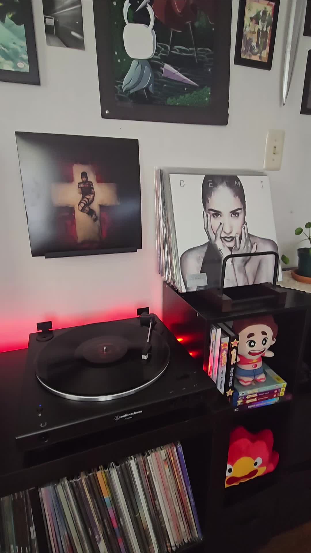 @Sam's Vinyl Corner