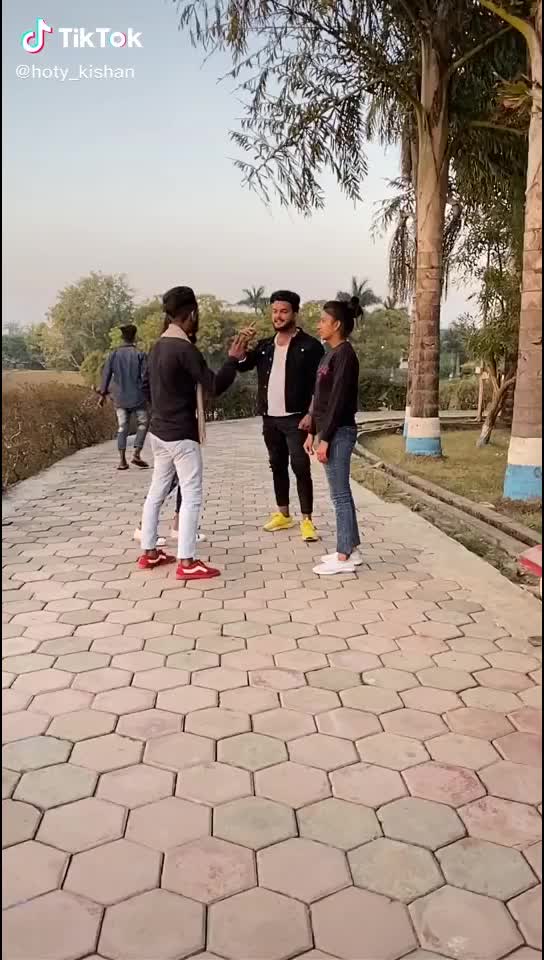 @Royal chamar