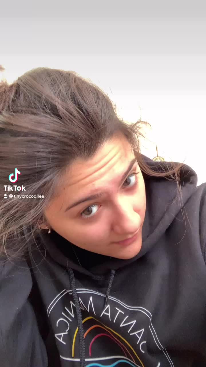 @Ava