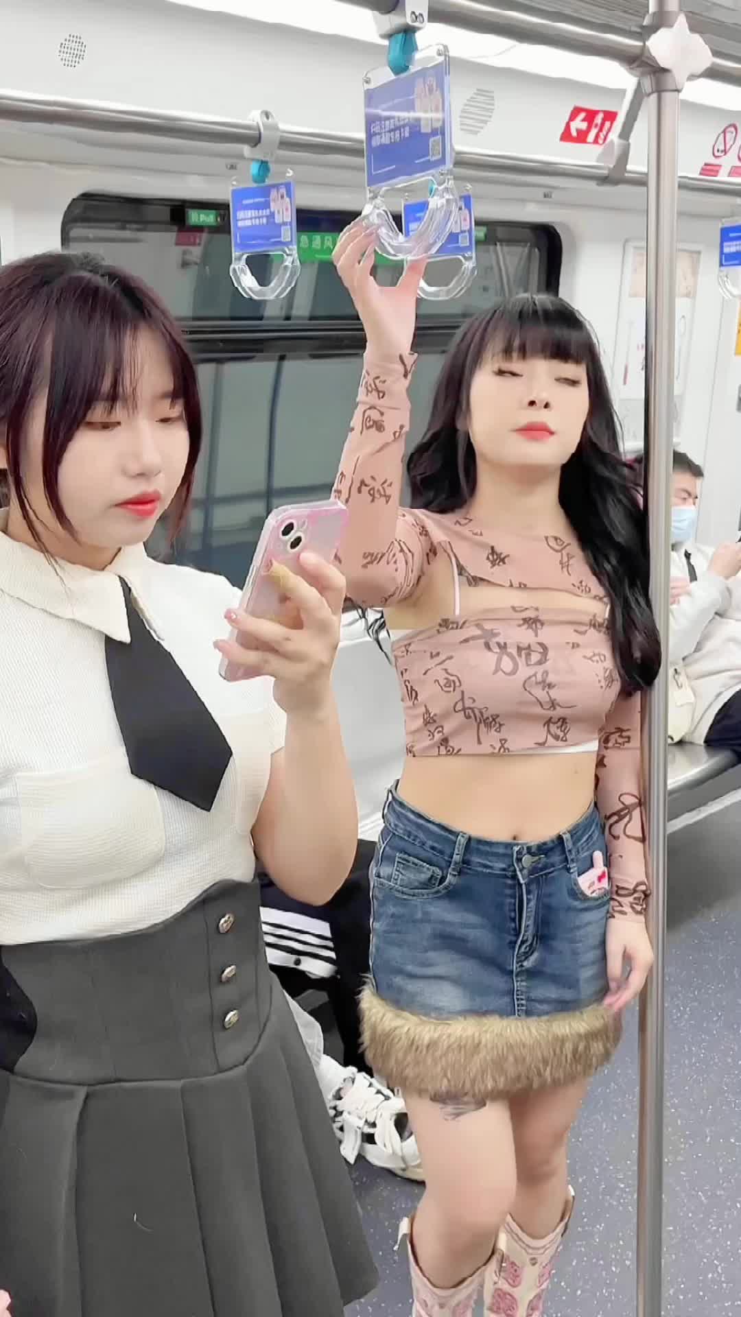 @LUCKY D2