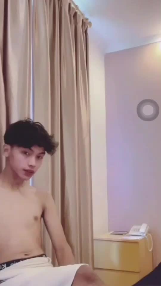 @A¥£$L