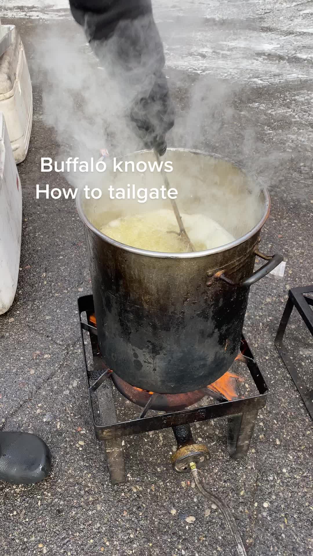 @Buffalofoodslut
