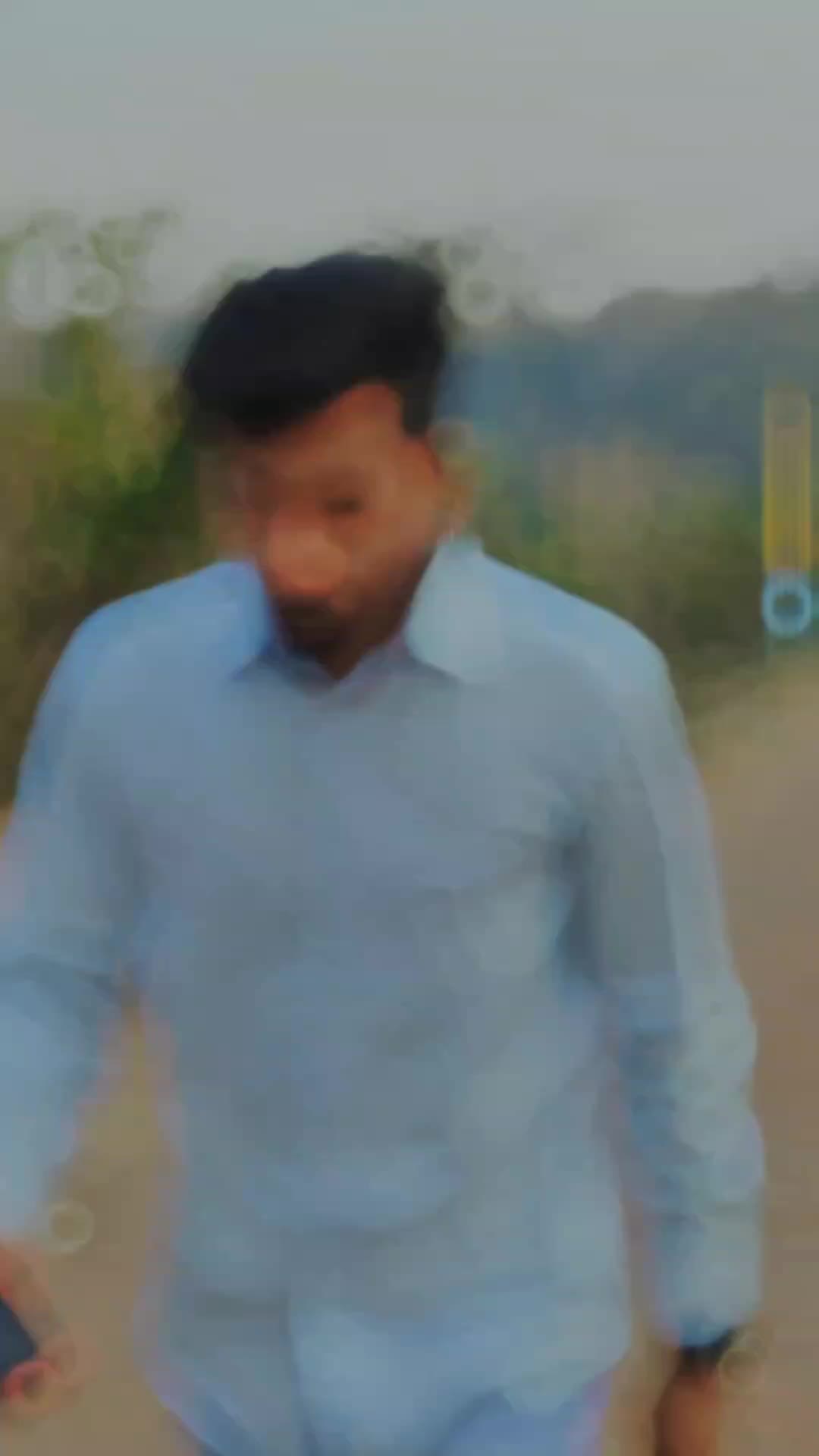 @RAHUL đ