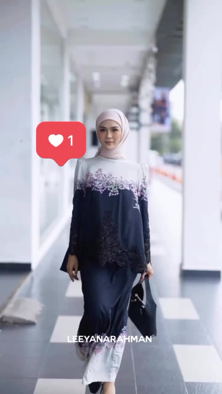 @AzfaridaExclusive