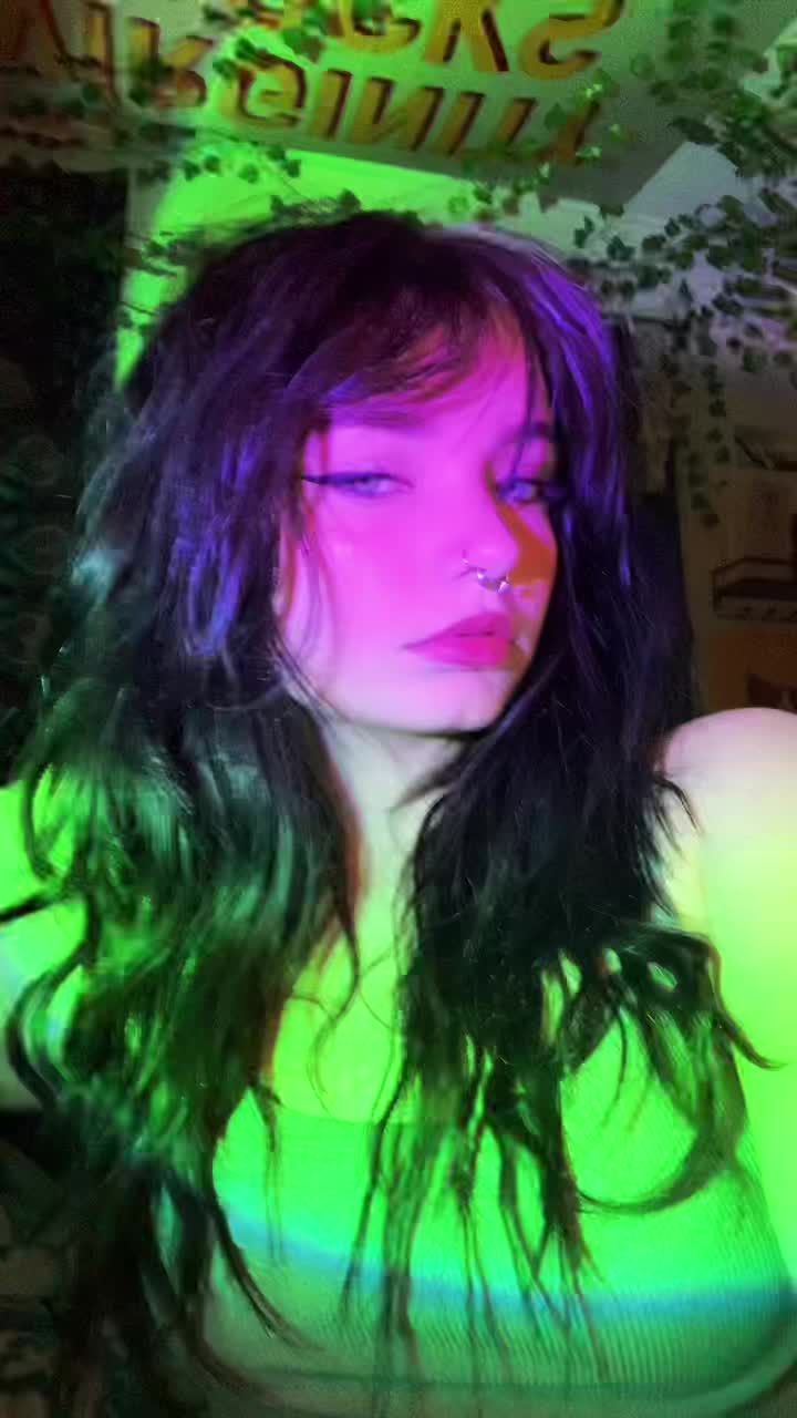 @Kaylee👩🏻❤️💋👩🏻