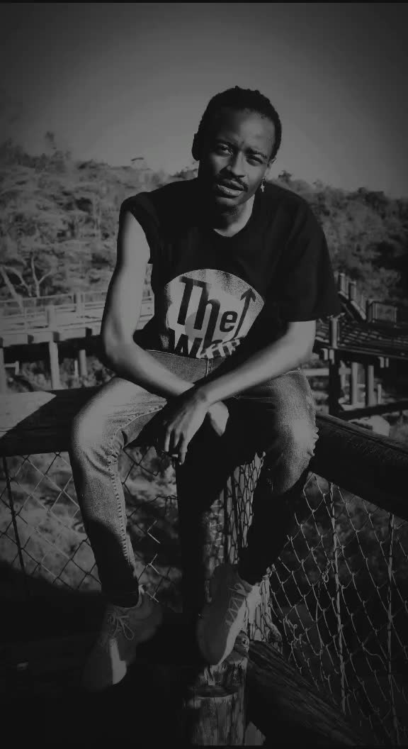 @Damian 🇰🇪