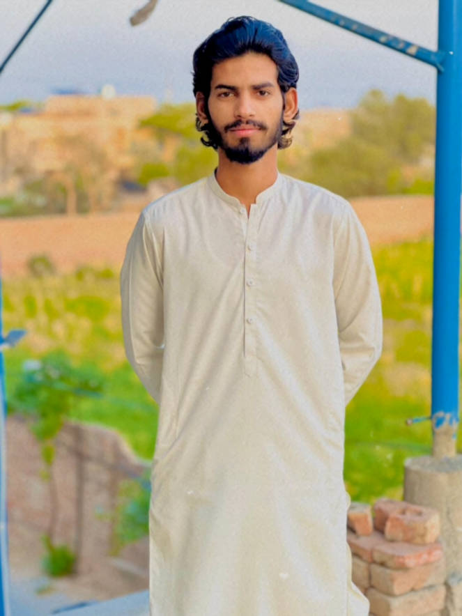 @حمزہ راجپوت 🦅