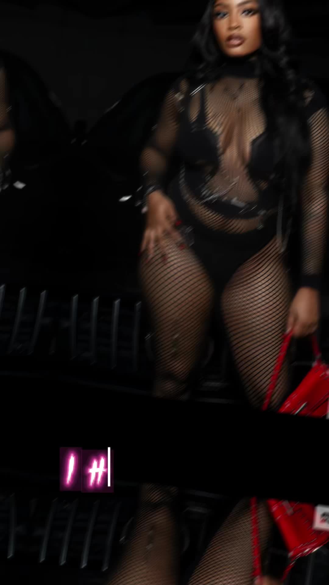 @mooniiee24