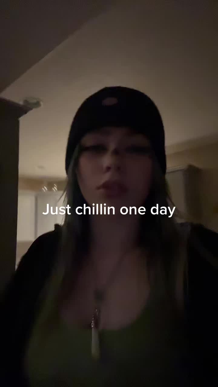 @adelais ྀིྀི