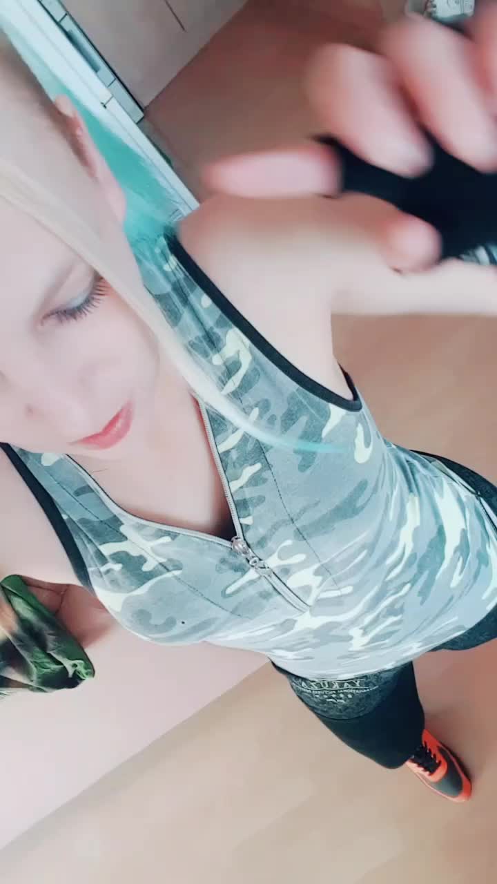 @๐ค๐๐ค