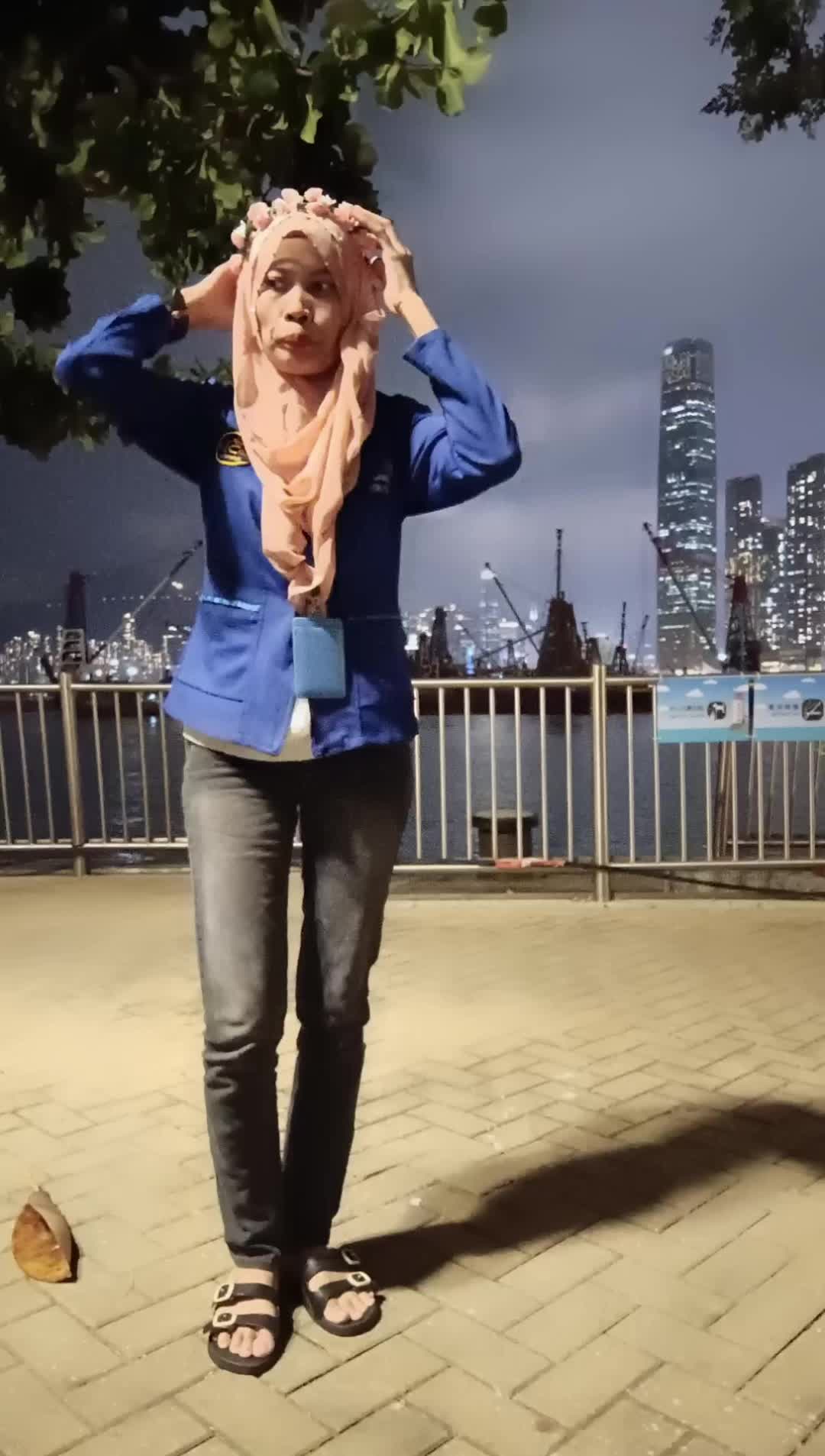 @Emi_mungil_bawel_pati