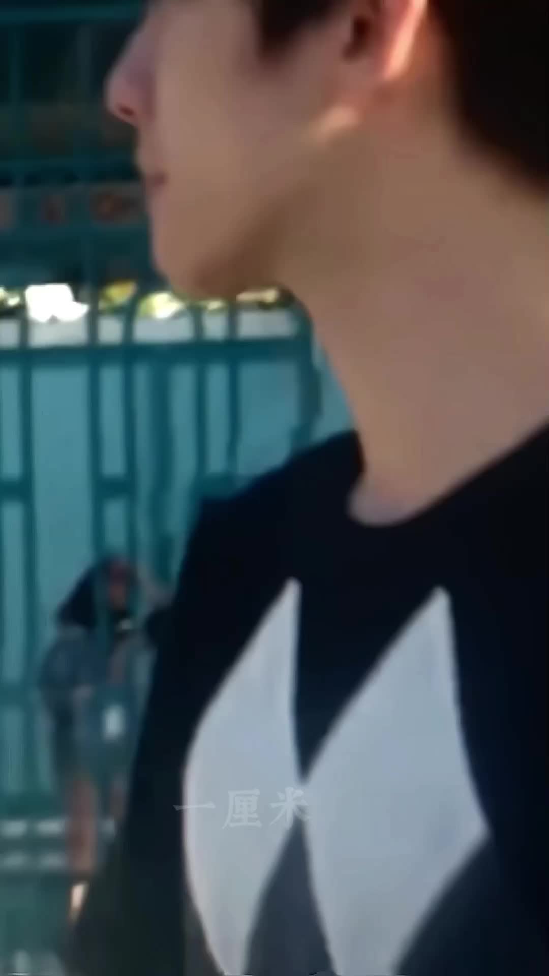 @Mình là chú cá voi đây