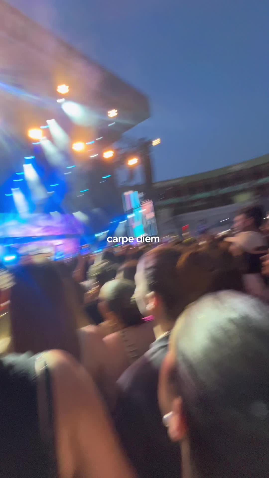 @Daniela ๐ซ