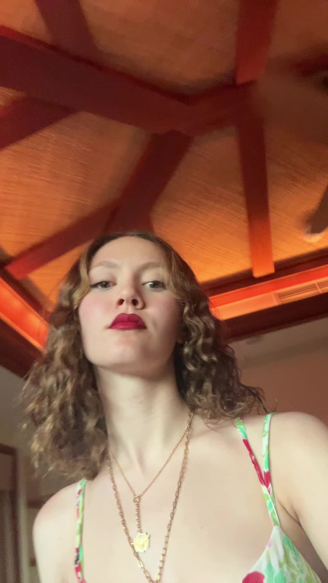 @irisapatow