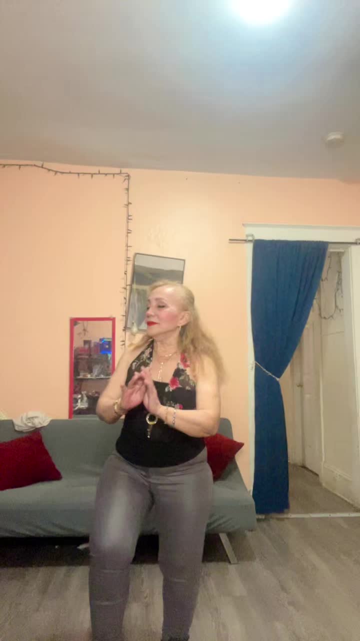 @Linda Castro