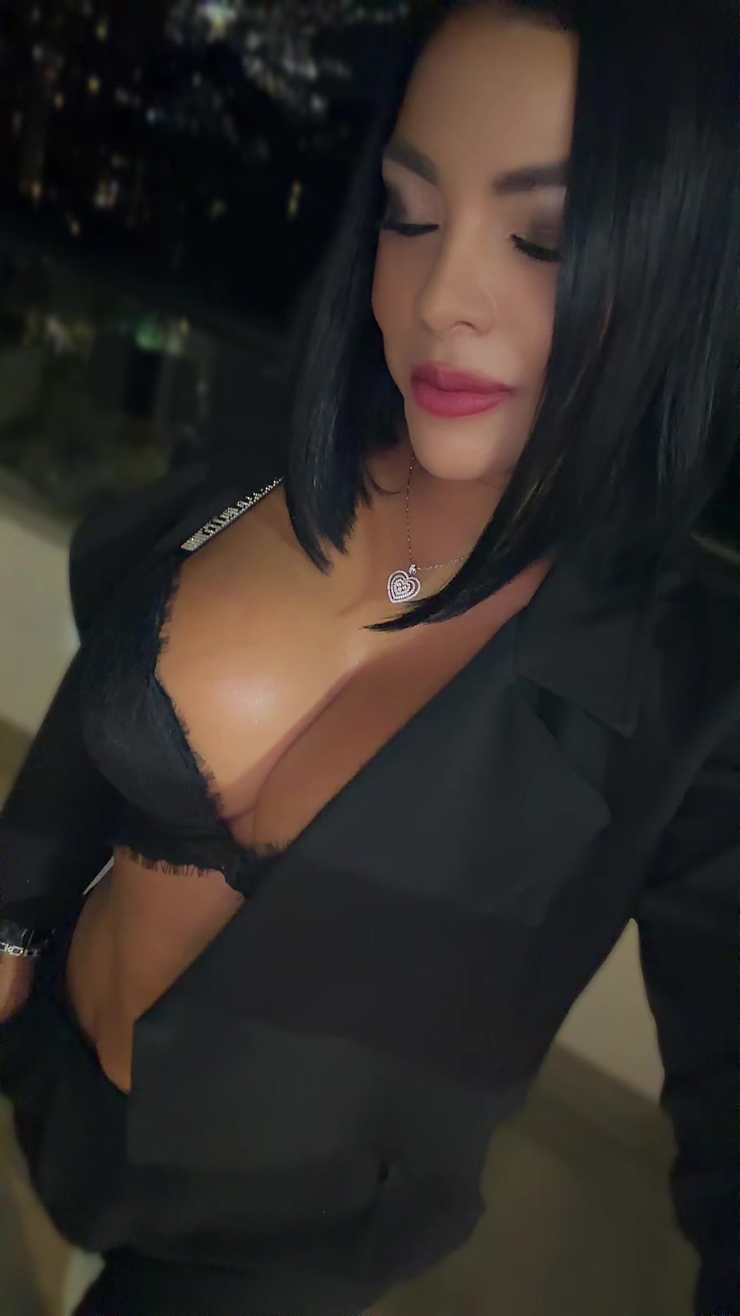 @adrihurtadob