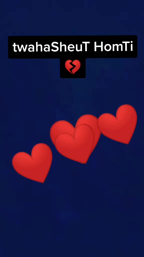 @L&aacute; L&iuml;