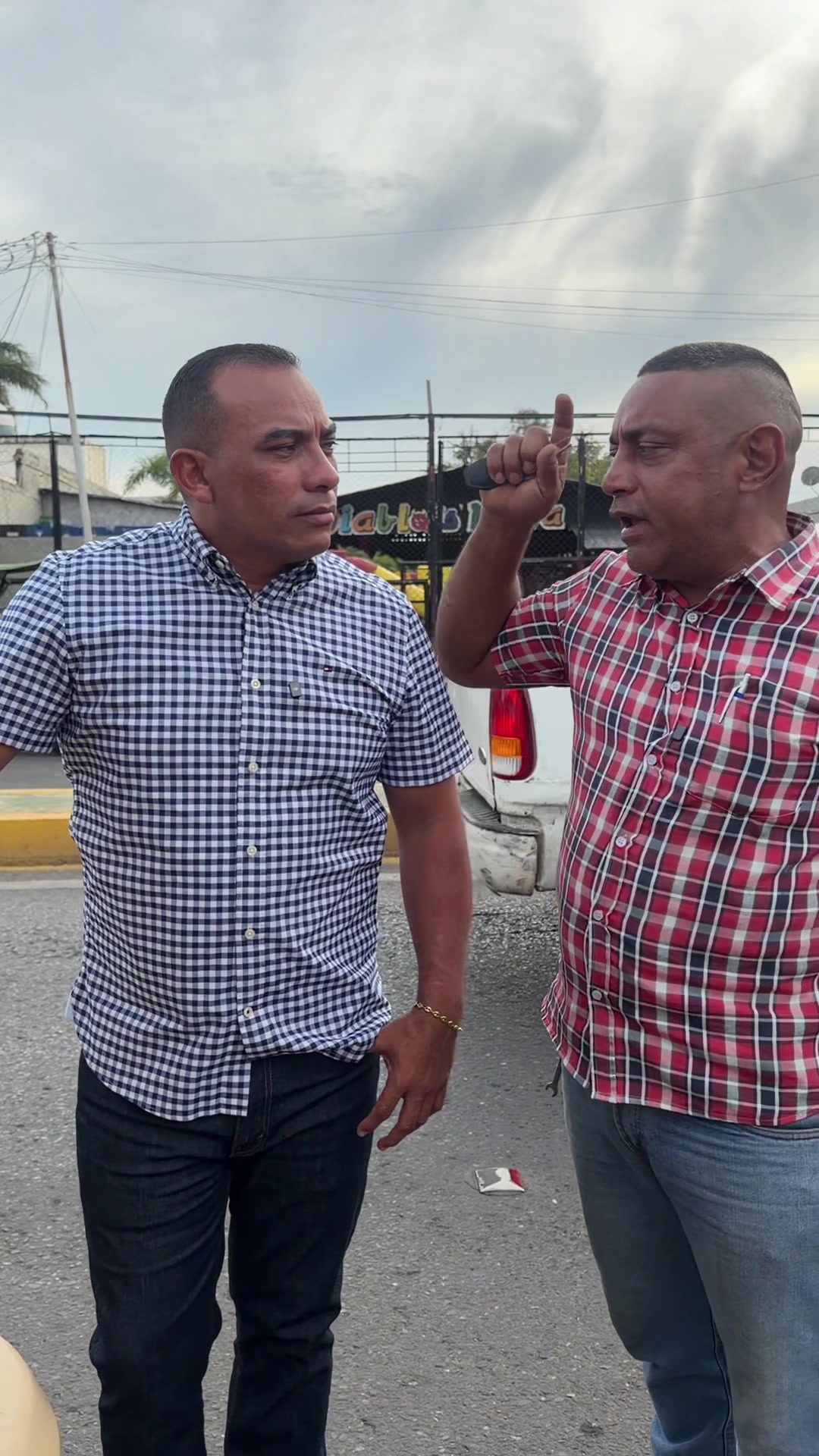 @Víctor Aponte