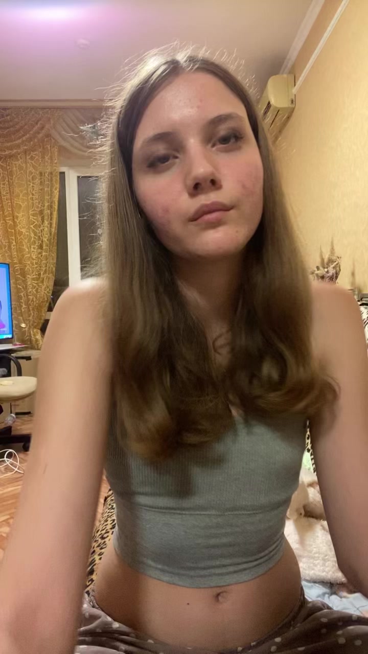@thelanamog