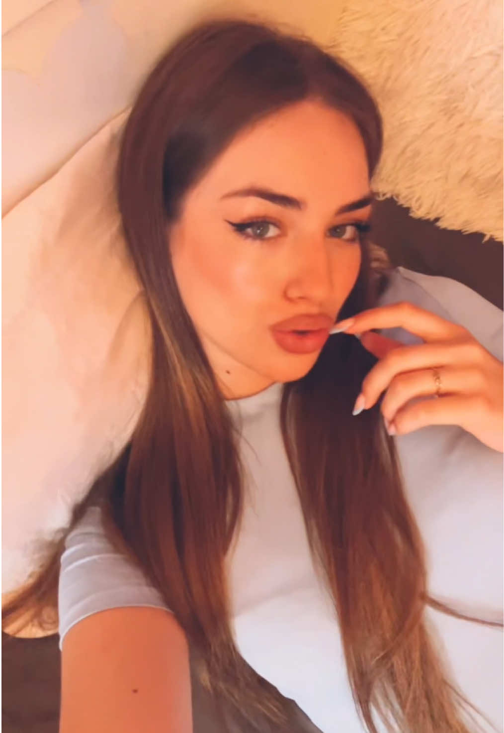 @𝐥𝐞𝐣𝐥𝐚🐆