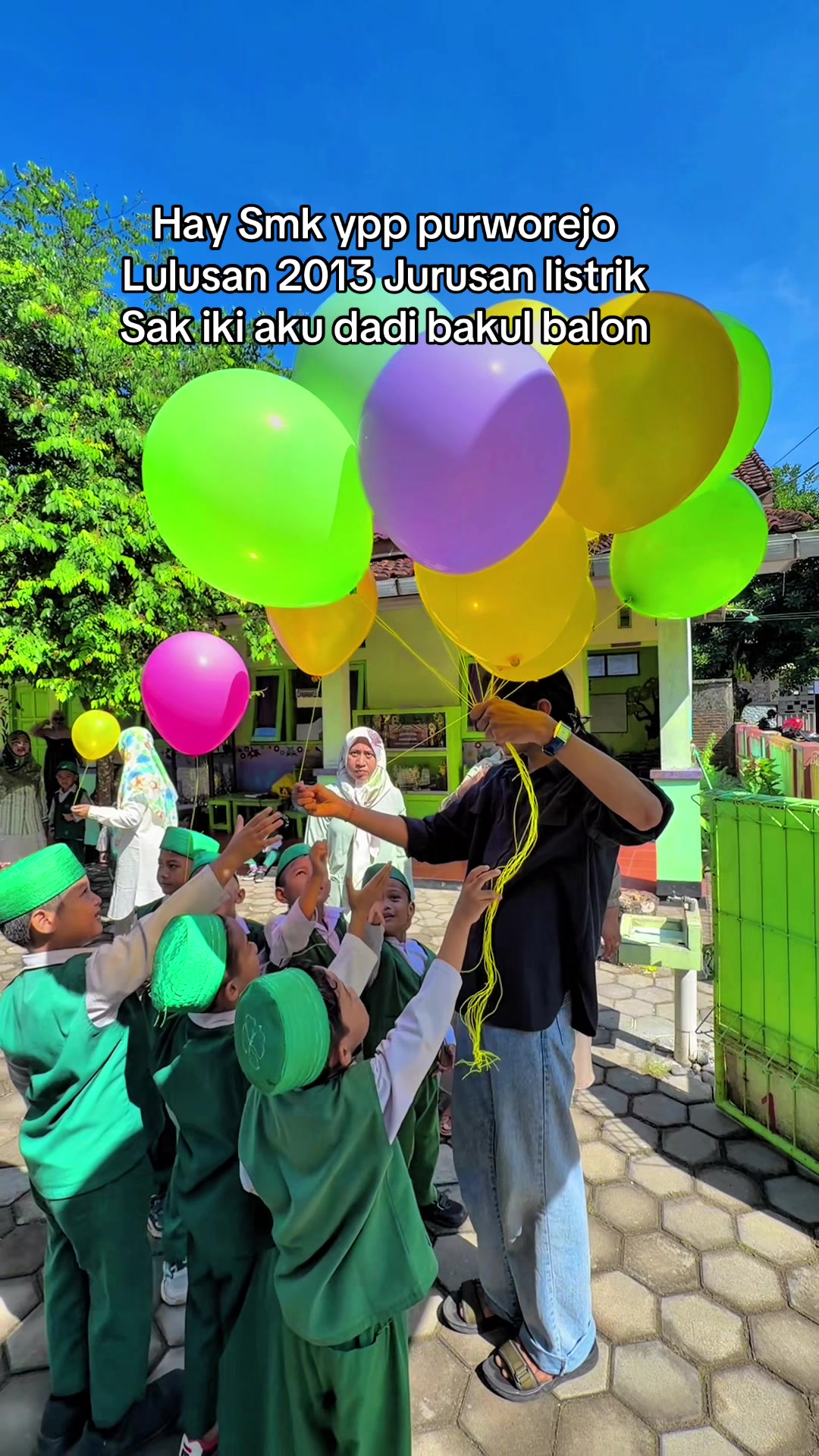 @Mbak Sari || Cucuk Lampah