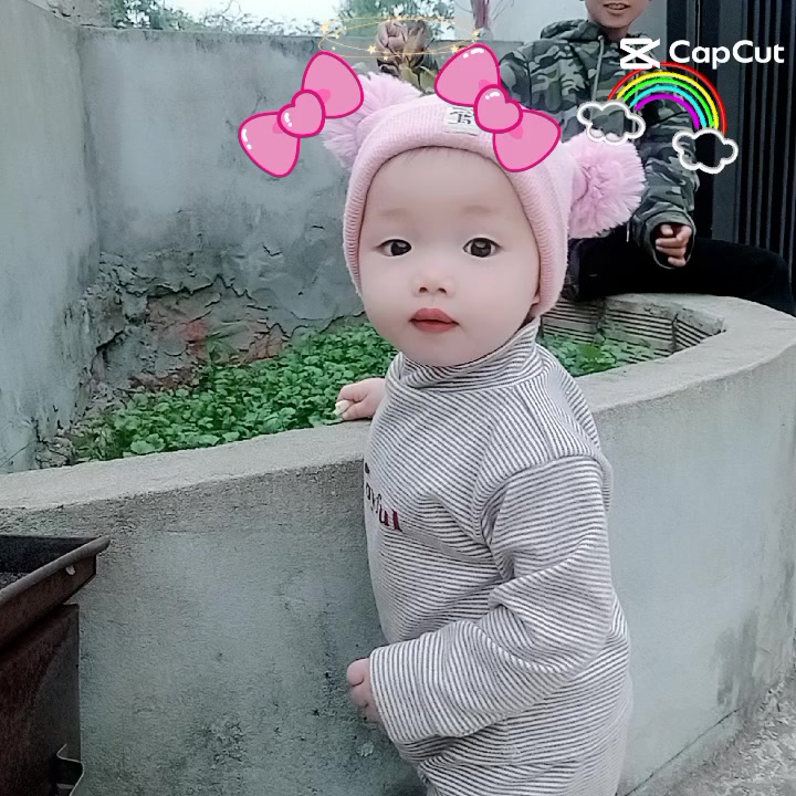 @Em B&eacute; Minh Ch&acirc;u
