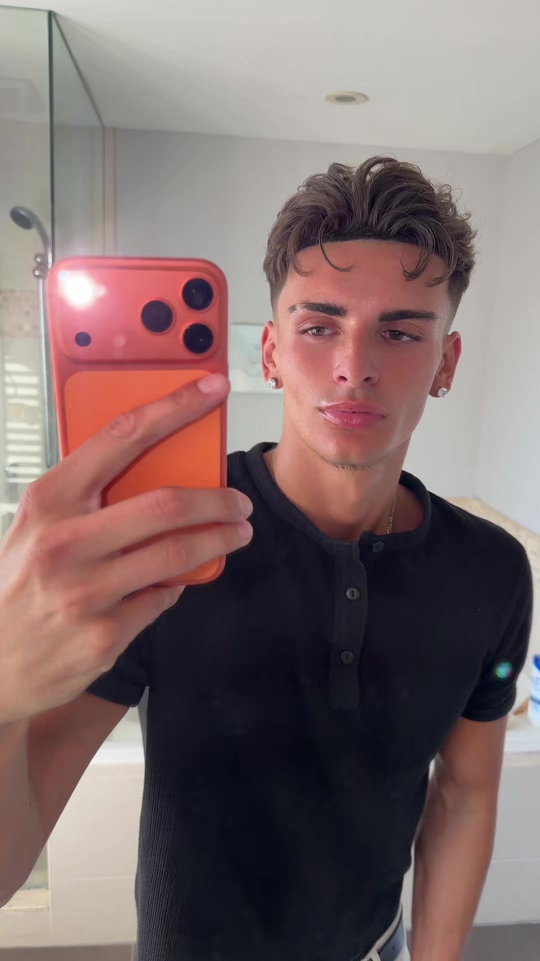 @chris.nikoo